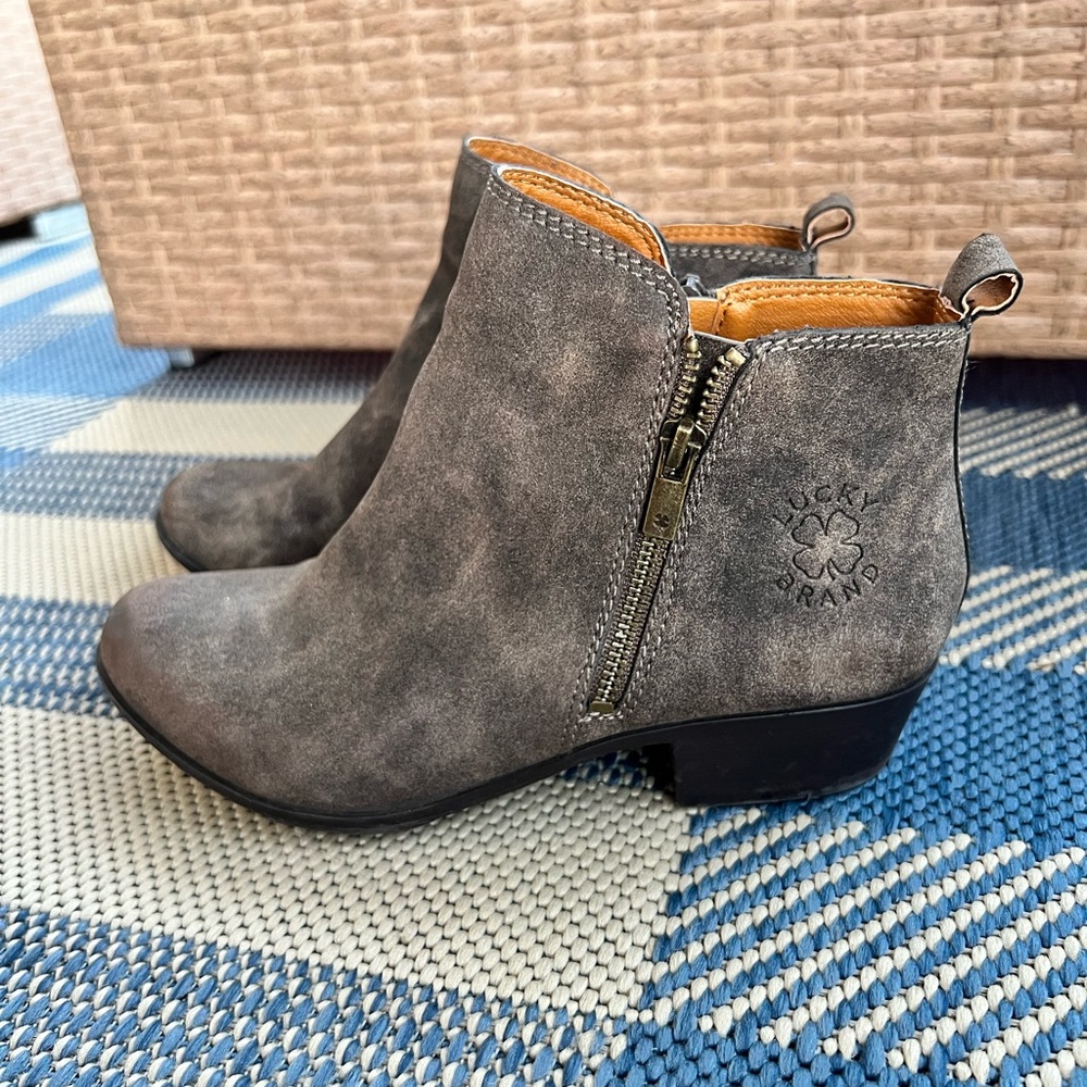 Lucky Brand Girls' Gray Suede-Look Ankle Boots